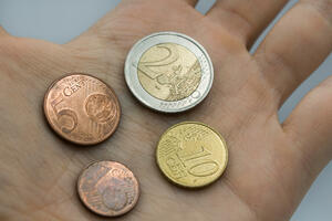 Banda kovača eura: Kako prepoznati falsifikovane novčiće?