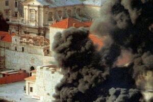 Halo DPS, ovdje Dubrovnik, čujete se do Srebrenice...