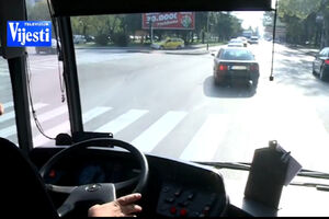 Kako vozači autobusa vide odluku o dodatnim licencama za posao...