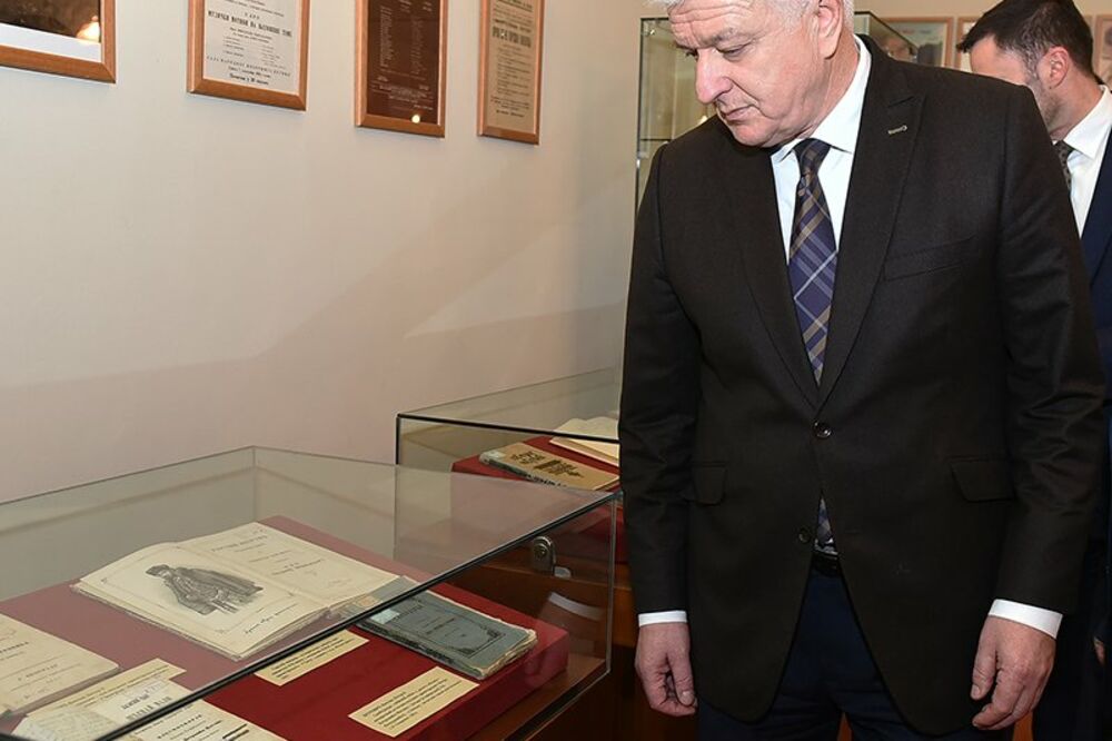 Duško Marković, Narodna biblioteka Njegoš, Foto: Twitter/Vlada Crne Gore