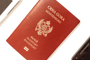 Crnogorski državljani bez viza mogu u 100 država
