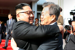 Lideri Sjeverne i Južne Koreje iznenada se sastali na granici