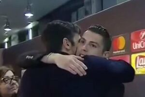 Ronaldo i Bufon u zagrljaju: Izvini...