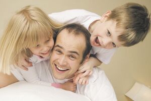 Da li očevi aktivno učestvuju u odgoju djece?