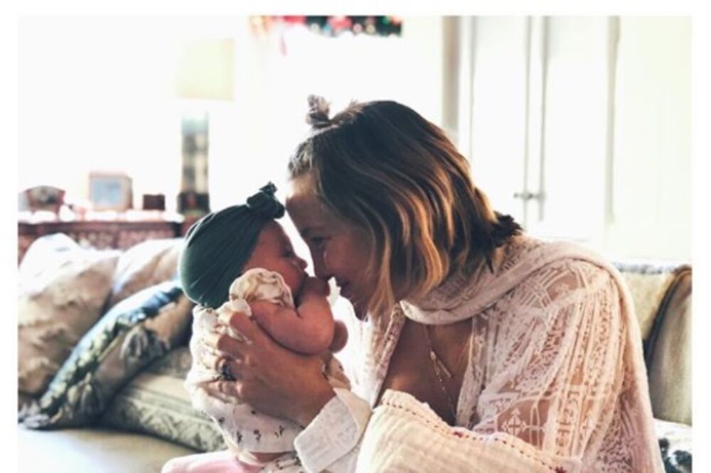 Kejt sa bebom, Foto: Instagram