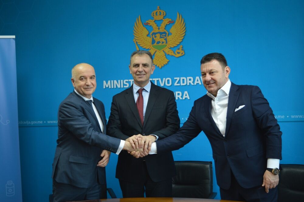 Tomanović, Hrapović i Bokan, Foto: Mzd.gov.me