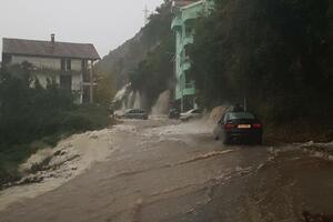 Dan poslije nevremena: Herceg Novi ne pamti ovakvu oluju