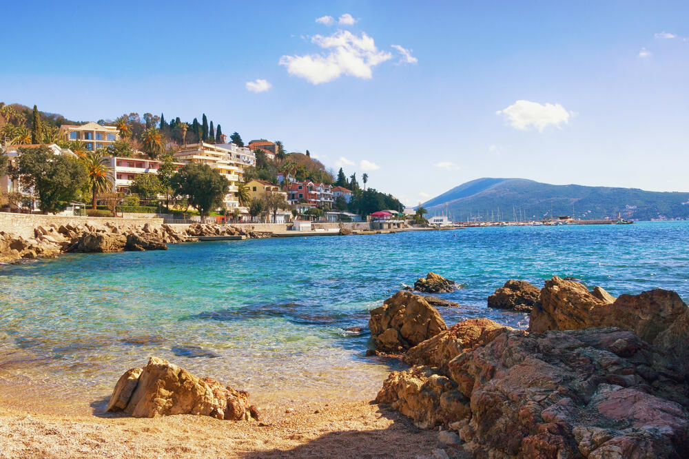 Sunčano vrijeme, Crna Gora, Foto: Shutterstock