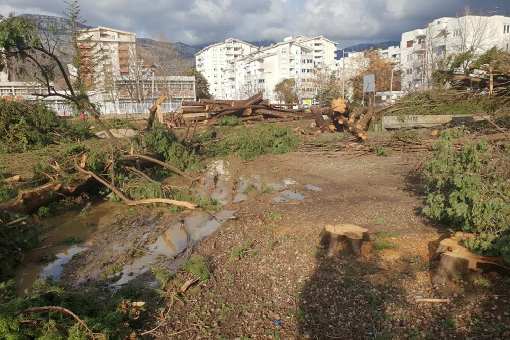 Dvorište gimnazije Bar, Foto: Vijesti