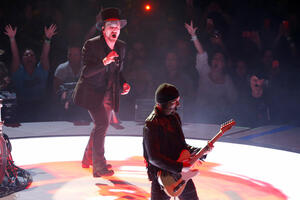 Bono se oporavio, turneja se nastavlja