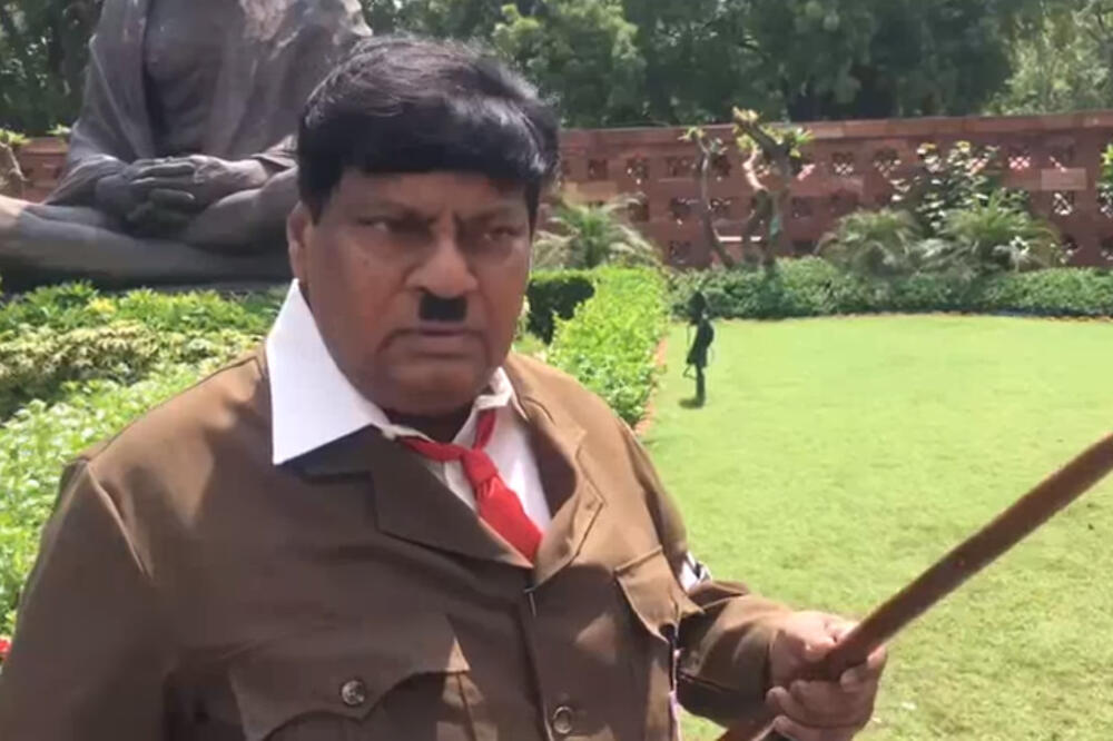 Sivaprasad Hitler, Foto: Screenshot (Youtube)