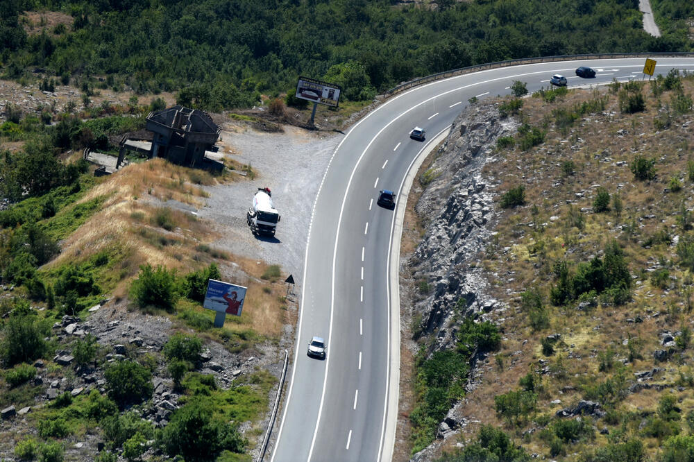 AMSCG, stanje na putevima, Foto: Boris Pejović