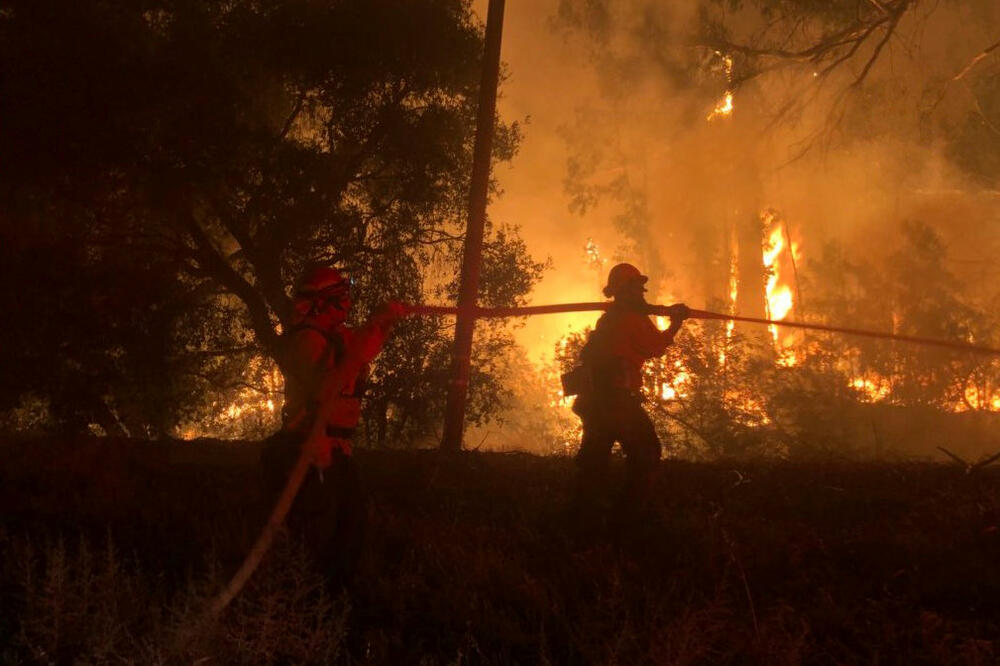 SAD požar, Foto: Reuters