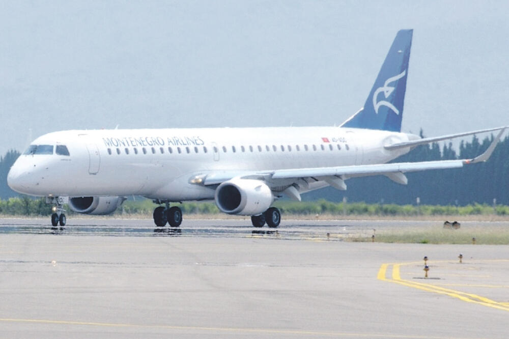 Montenegro Airlines, Foto: Boris Pejović