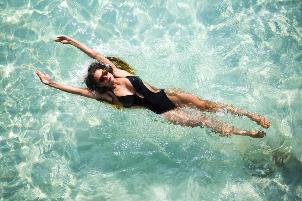 jednodjelni kupaći kostim, Foto: Shutterstock