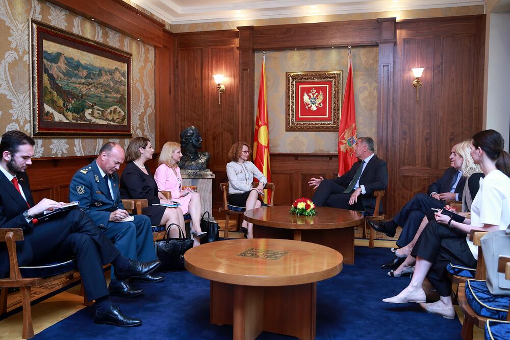 Milo Đukanović, Radmila Šekerinska, Foto: Kabinet predsjednika Crne Gore