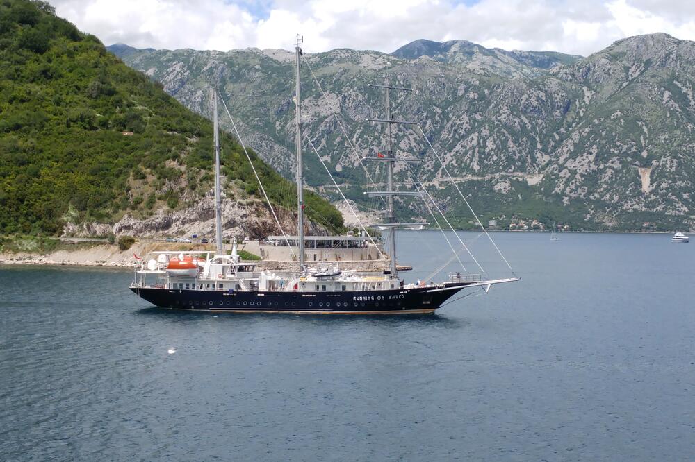 Running on Waves, Boka, Foto: Siniša Luković