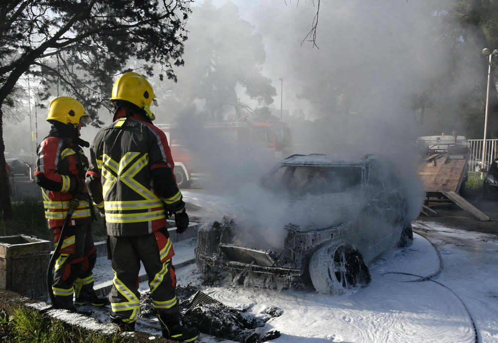 Predrag Jovović zapaljen automobil