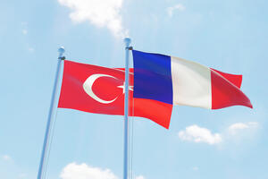 Turska odbacila predlog Francuske o posredovanju u dijalogu Ankare...