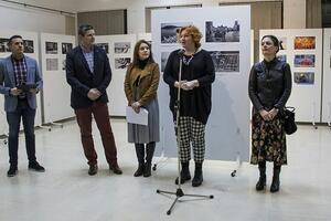 KIC Budo Tomović: Otvorena izložba fotografija Darka Dozeta