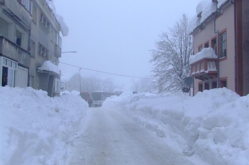 Cetinje snijeg, Foto: Čitalac reporter