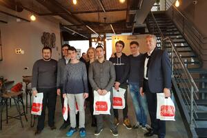 Učenici iz Podgorice pobjednici app konkursa: m:tel ih nagradio...