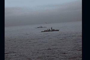 Britanska mornarica ispratila ruski ratni brod u Sjevernom moru
