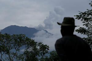 Evakuacija zbog prijetnje erupcije vulkana na Baliju