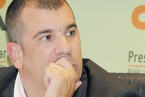 ASK: Krapović prekršio zakon, zastupao grad i privatnu firmu