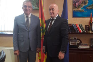 Ministar Osman Nurković sastao se sa ambasadorom Turske Serhatom...