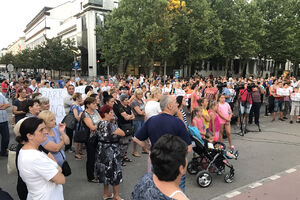 Žene DF traže ocjenu ustavnosti Zakona o izvršenju Odluke Ustavnog...