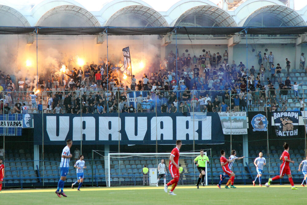 Mladost - Budućnost, navijači, Foto: Filip Roganović