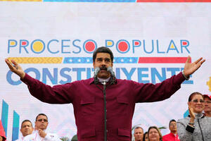 Maduro poručio Trampu: Makni svoje prljave ruke od Venecuele