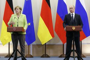 Govor tijela Merkel i Putina ukazivao na tenzije: Kameni izrazi...
