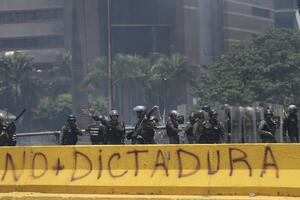 Maduro optužio SAD da hoće da destabilizuju njegovu zemlju