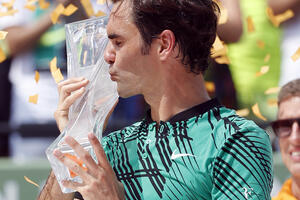 Federerova bajka se nastavlja - tri od tri