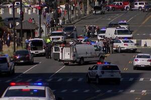 Alarmantno stanje: Žena pokušala da pregazi policajce u...