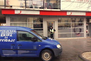 Jednomjesečni pritvor Beograđanima zbog pljačke Prve banke u...