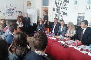 Janović: Mladi su u fokusu pažnje Vlade