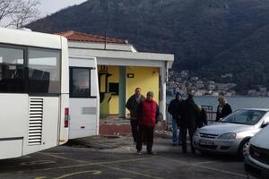 Herceg Novi: Nije srušeno autobusko stajalište i okretište u...