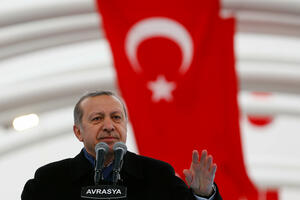 Erdogan: Cilj napada u Istanbulu je da se Turci okrenu jedni...
