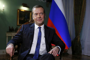 Medvedev: Obama okončava mandat "antiruskom agonijom, R.I.P."