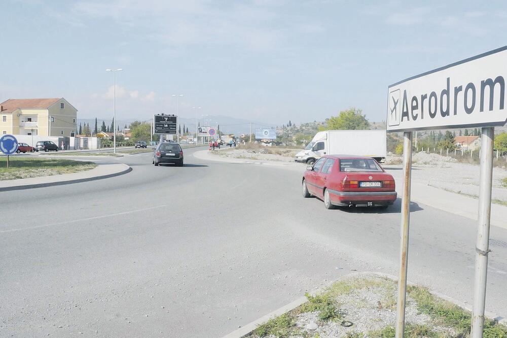 aerodrom put, AMSCG, saobraćaj, Foto: Arhiva Vijesti