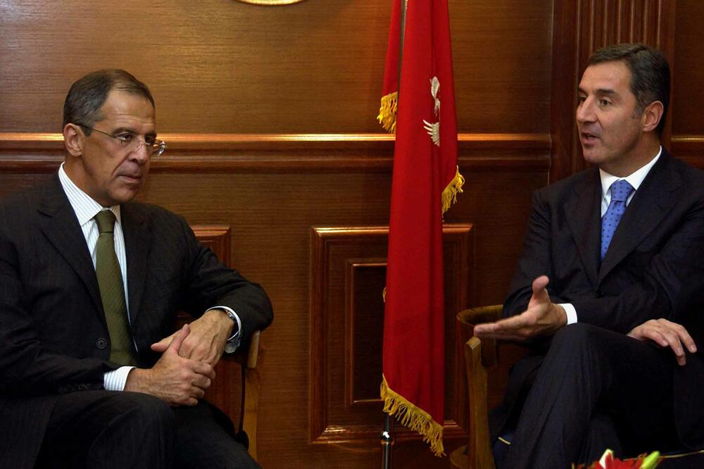 Milo Đukanović i Sergej Lavrov, Foto: Savo Prelević