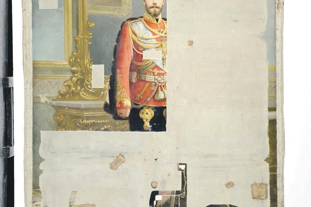 car Nikolaj II (novina), Foto: Ruska reč
