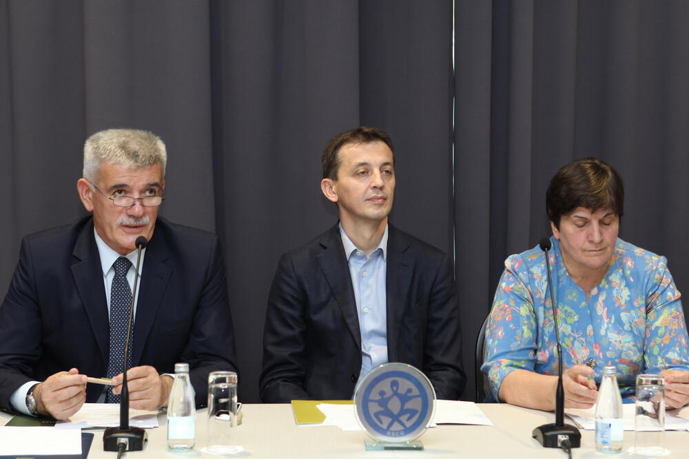 Zoran Radojičić, Predrag Bošković, Zorica Kovačević, Skupština RSCG, Foto: Luka Zeković