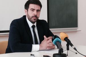 Filipović poziva na proteste: Propadanje se nastavlja, ako ...