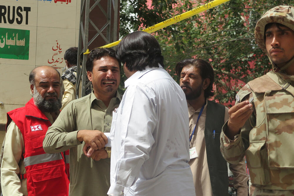 bolnica, Pakistan, Foto: EPA/Fayyaz Ahmed