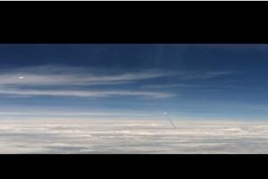 Rijedak snimak: Kako izgleda let rakete iz aviona