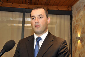 Šćekić: Analiza Ministarstva pokazala nedostatke Zakona o zaradama...